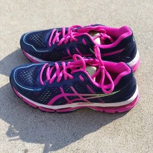 FREE SHIPPING. ASICS Trainers